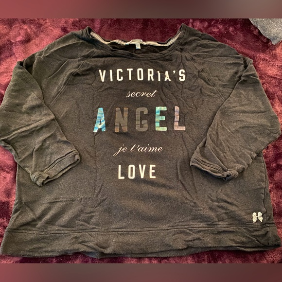 Victoria’s Secret Sleep Sweater - Picture 1 of 9